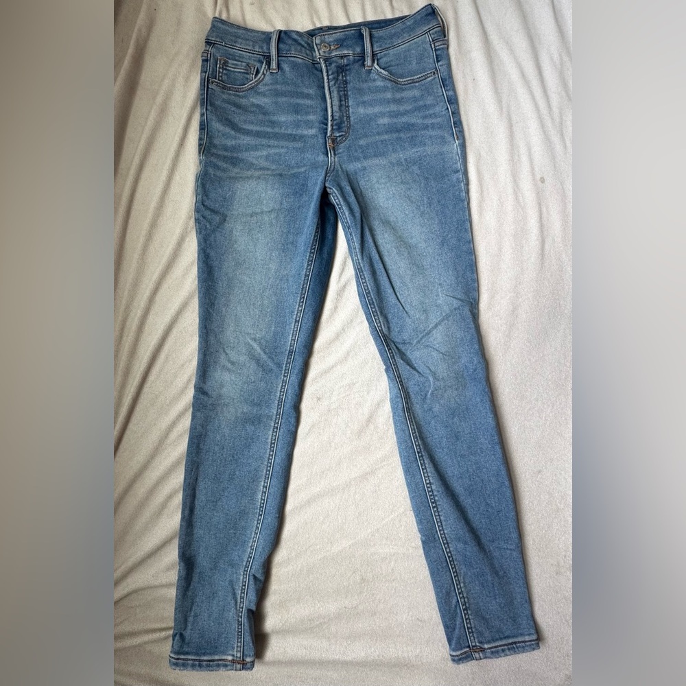 Old Navy Light Wash Women's Skinny Jeans